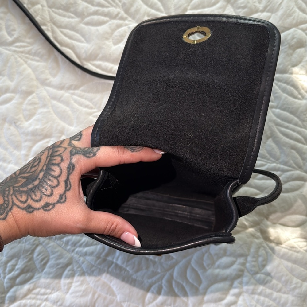 Vintage Coach Scooter Black Leather Crossbody Bag - Picture 7 of 8